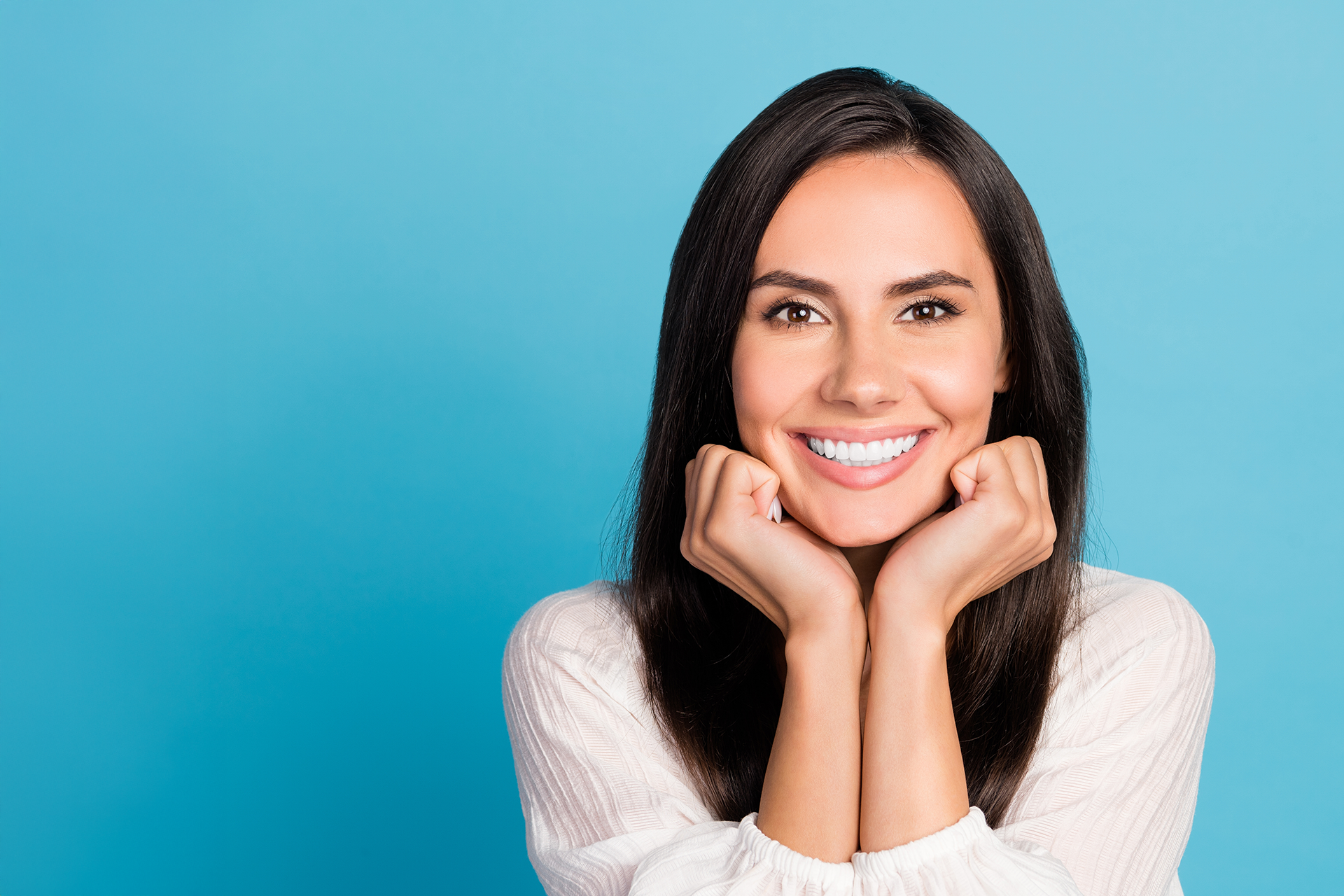 Teeth Whitening At AED 699